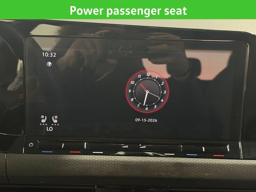 Used 2024 Volkswagen GTI SE FWD image 32