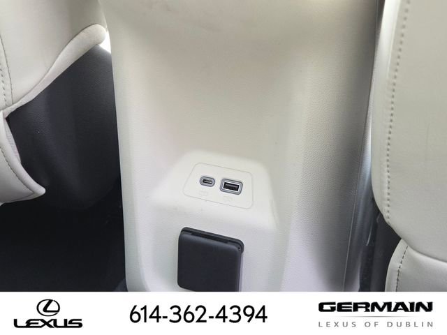 Used 2022 Buick Envision Avenir w/ Technology Package II image 23