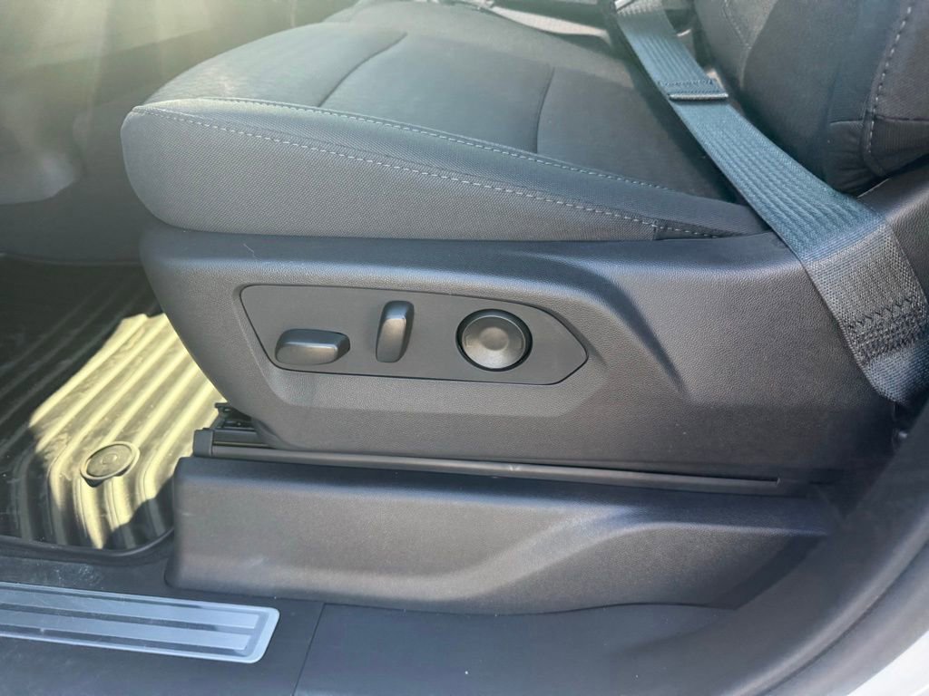 New 2026 Chevrolet Silverado 2500 LT w/ Z71 Chrome Sport Edition image 20