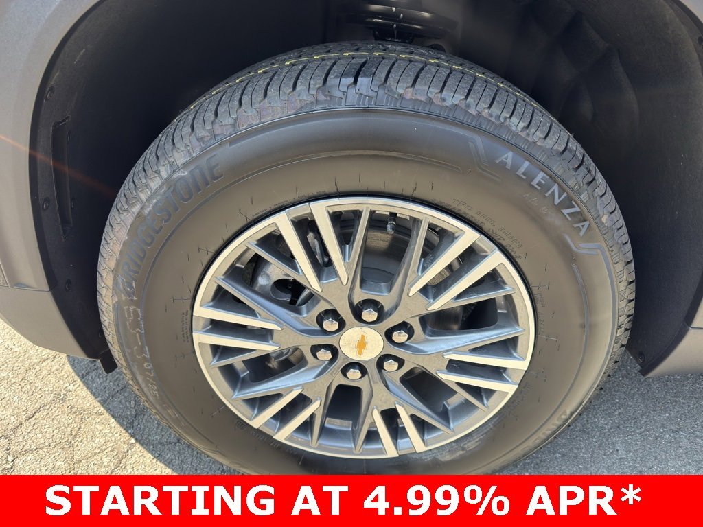 New 2026 Chevrolet Traverse LT w/ Driver Confidence Package image 9