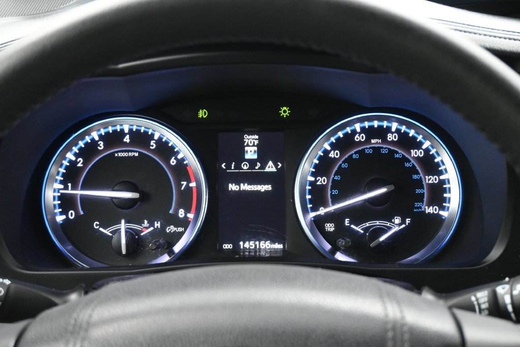Used 2015 Toyota Highlander XLE FWD image 7