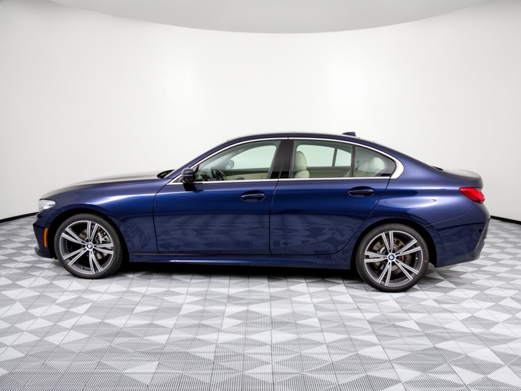 Certified 2023 BMW 330i xDrive Sedan w/ Premium Package AWD/4WD image 2