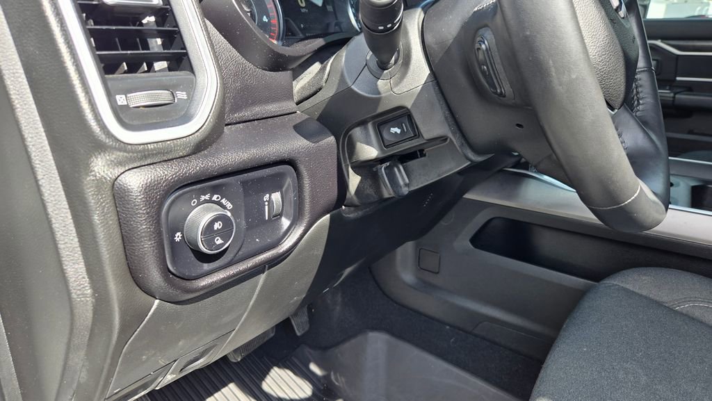 Used 2024 RAM 2500 Lone Star image 18