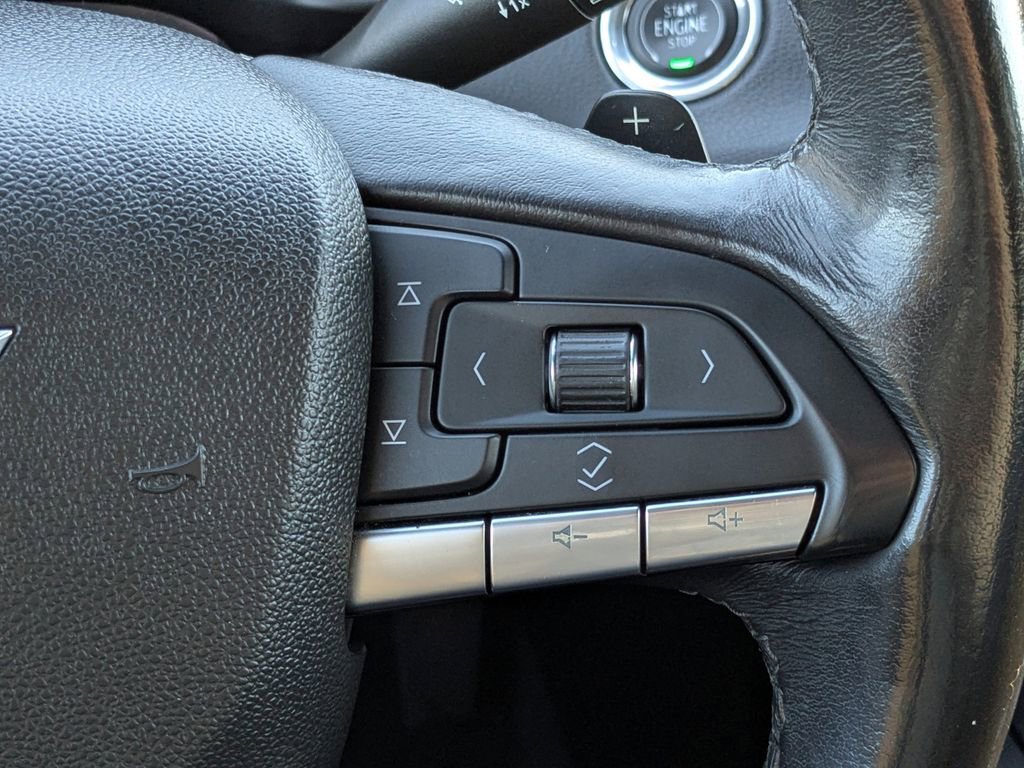 Used 2021 Cadillac XT4 Premium Luxury FWD image 23