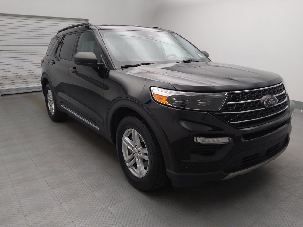 Used 2023 Ford Explorer XLT w/ Equipment Group 202A image 13