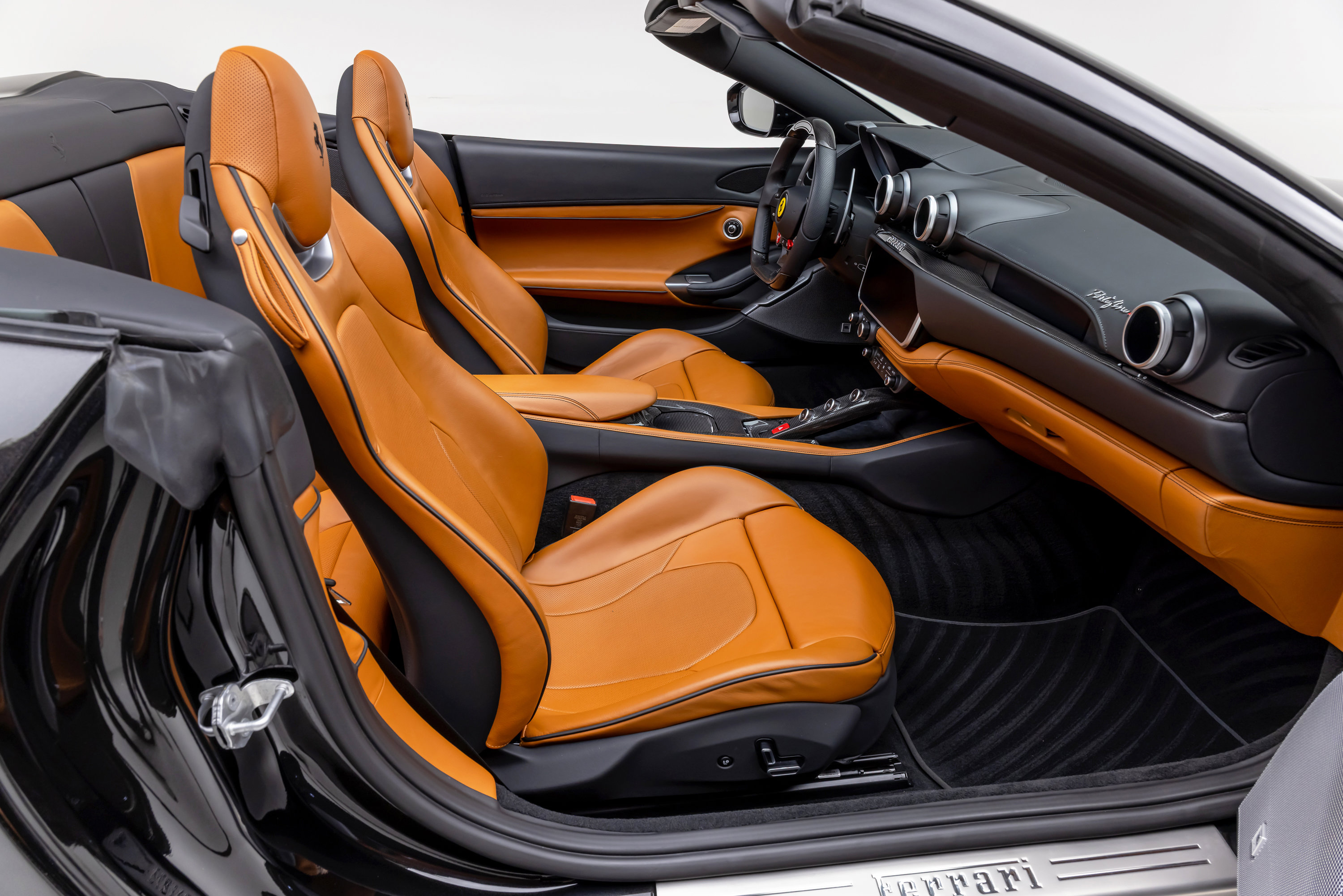 Certified 2023 Ferrari Portofino M RWD image 80