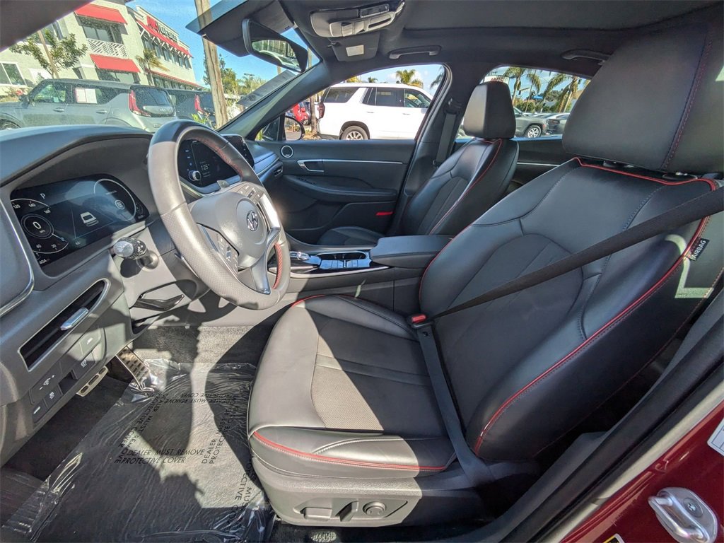 Used 2023 Hyundai Sonata SEL Plus image 16