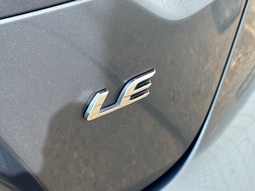 Used 2024 Toyota Corolla LE image 30