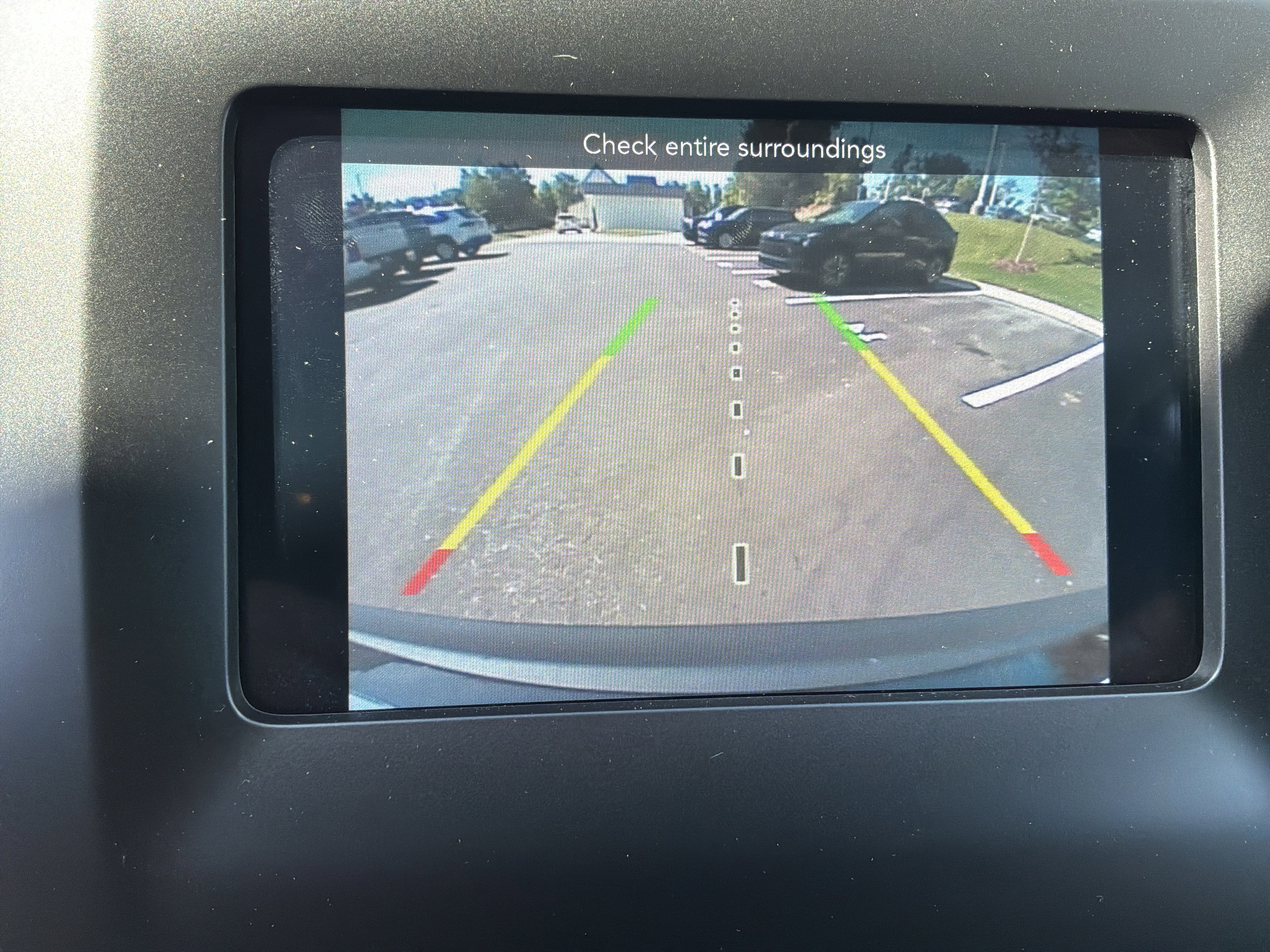 Used 2019 Jeep Cherokee Latitude Plus FWD image 25