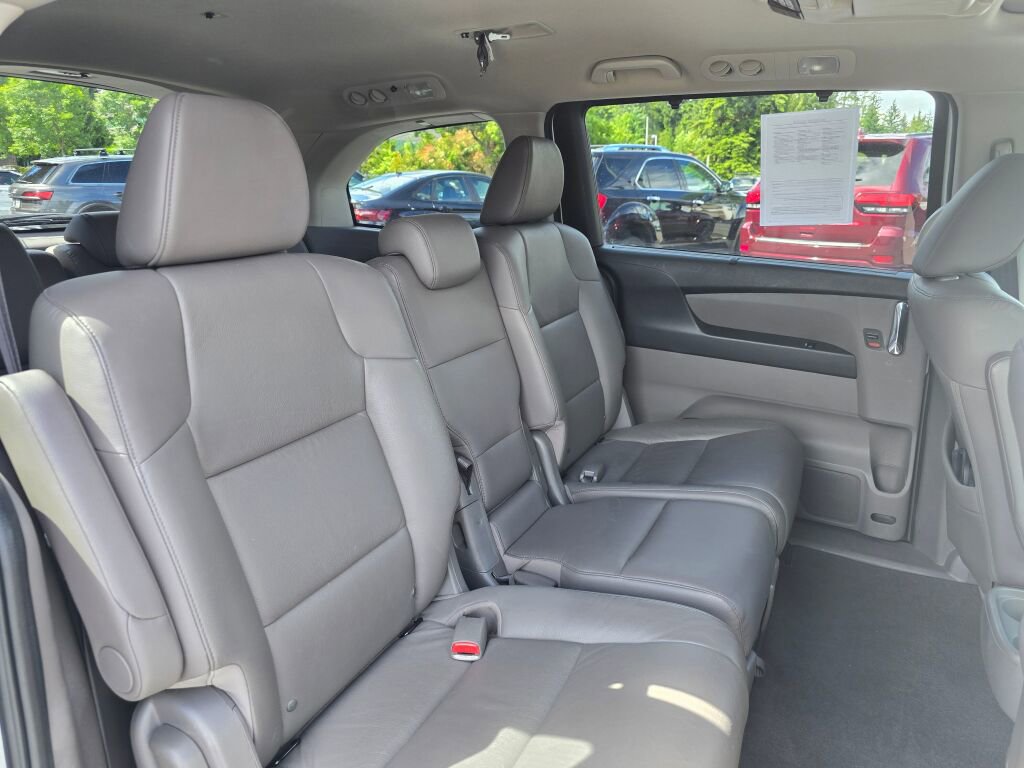 Used 2014 Honda Odyssey Touring image 10