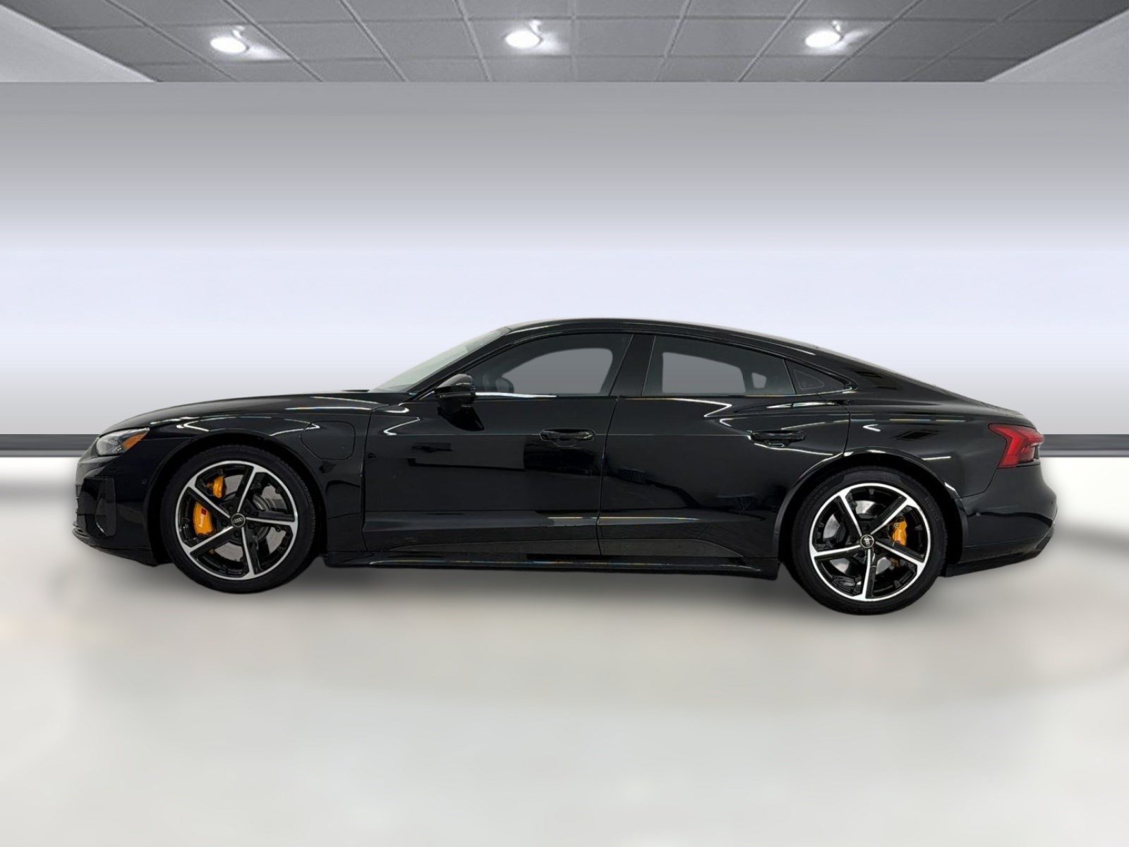 Used 2024 Audi RS e-tron GT w/ Carbon Performance Package AWD/4WD image 2