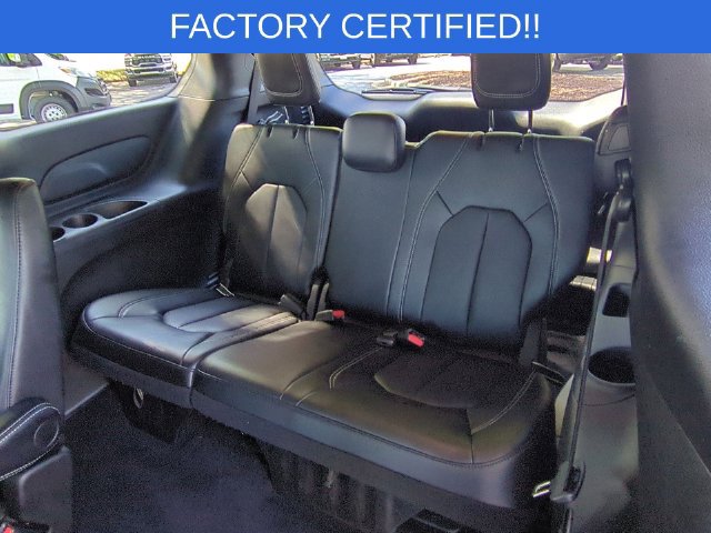 Certified 2026 Chrysler Pacifica Select FWD image 28