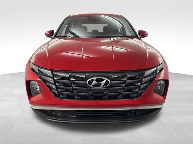 Used 2023 Hyundai Tucson SE image 3