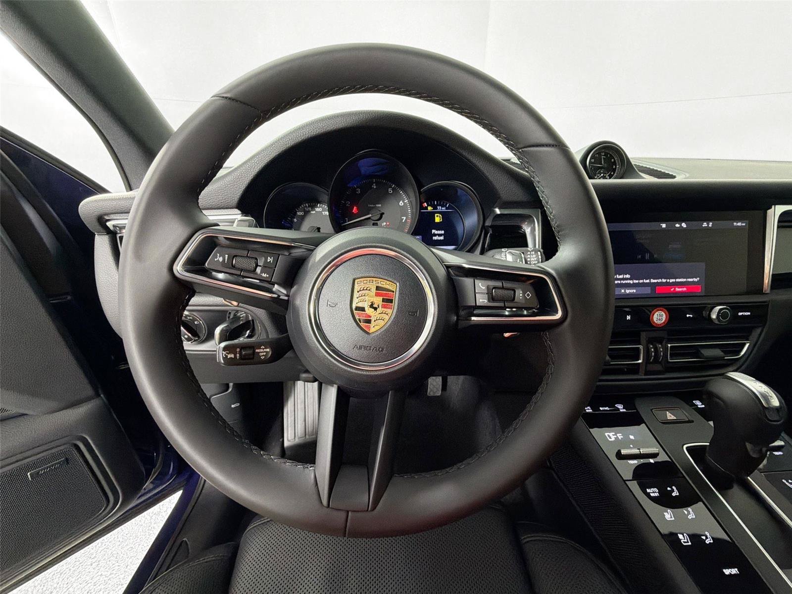 Certified 2026 Porsche Macan Turbo AWD/4WD image 20