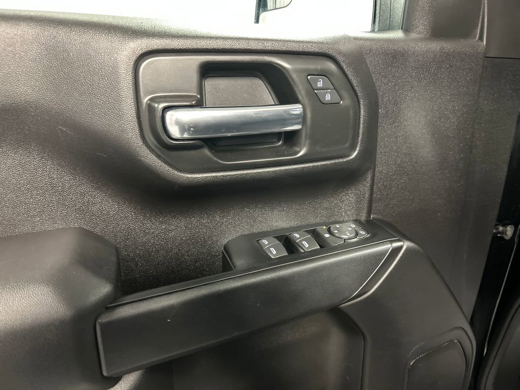 Used 2024 GMC Sierra 1500 Pro w/ Graphite Edition AWD/4WD image 14