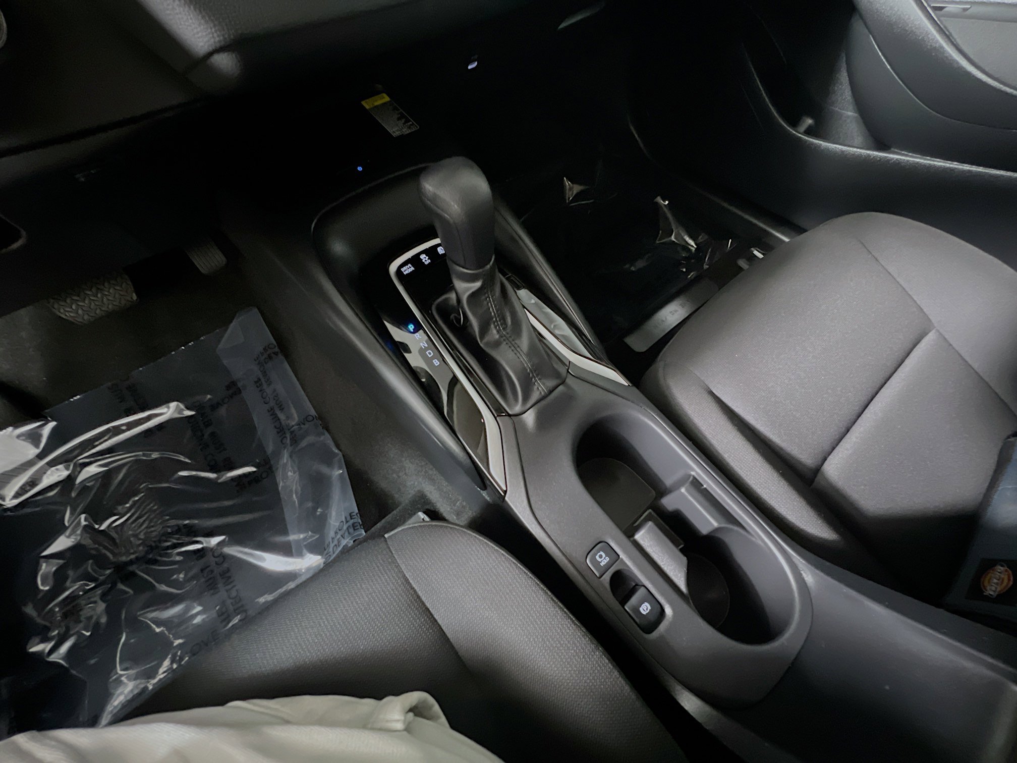 Used 2025 Toyota Corolla LE w/ LE Premium Package image 25