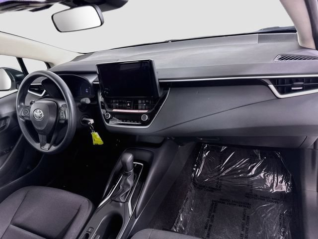 Certified 2026 Toyota Corolla LE FWD image 28