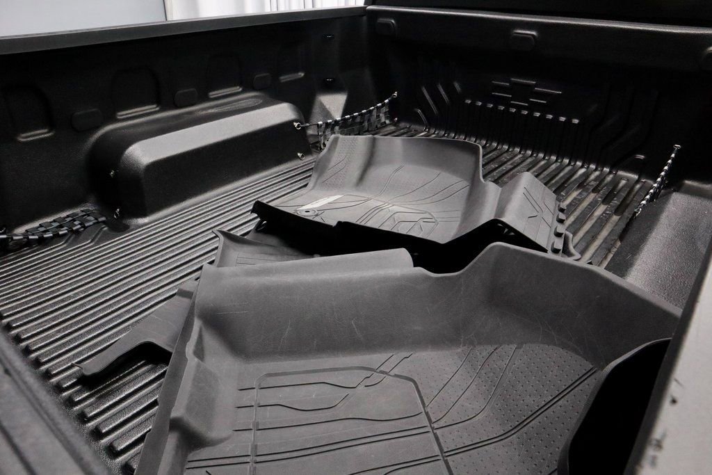 Used 2022 Chevrolet Silverado 1500 LT image 15