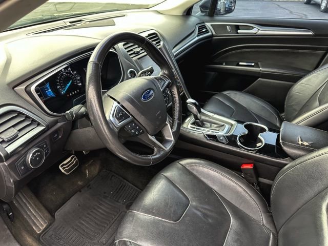 Used 2016 Ford Fusion Titanium image 13