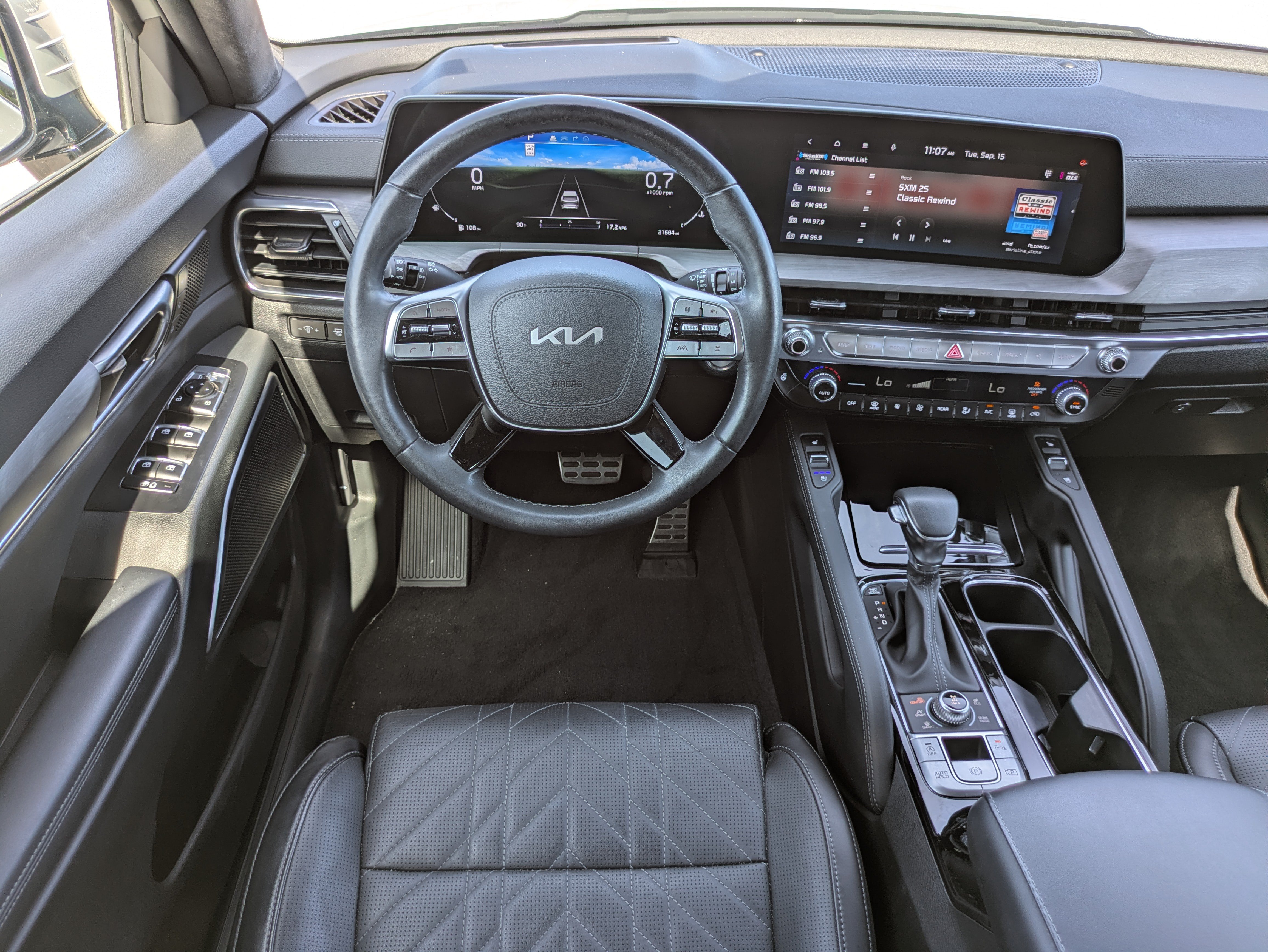 Certified 2024 Kia Telluride SX Prestige X-Line AWD/4WD image 16