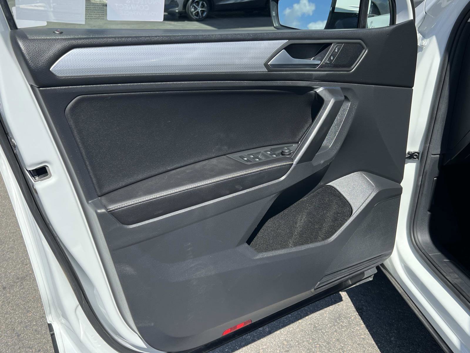 Certified 2023 Volkswagen Tiguan S image 6