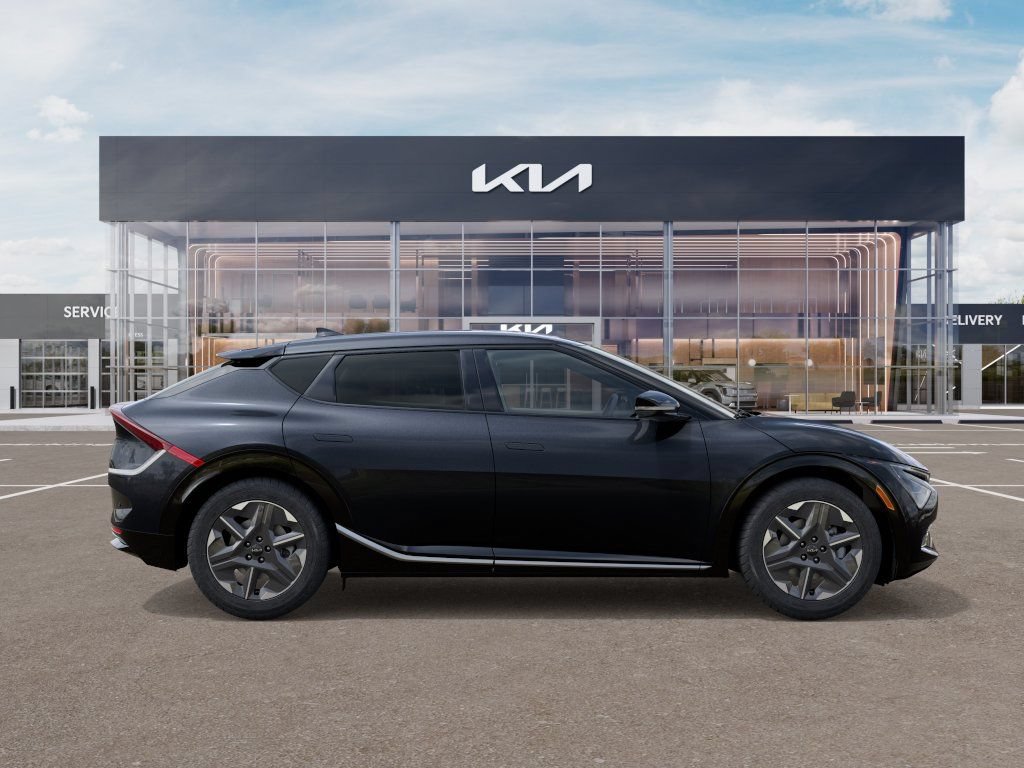 New 2026 Kia EV6 Light AWD/4WD image 7