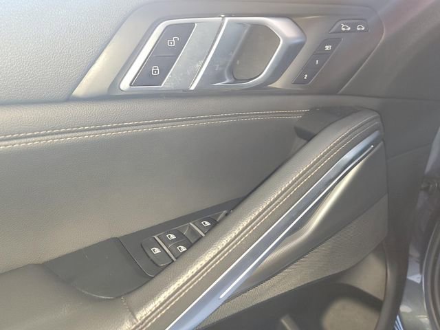 Used 2020 BMW X6 xDrive40i w/ M Sport Package image 7