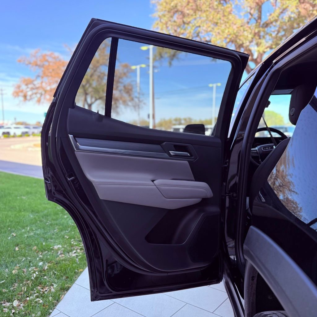 Used 2026 GMC Terrain Elevation image 24