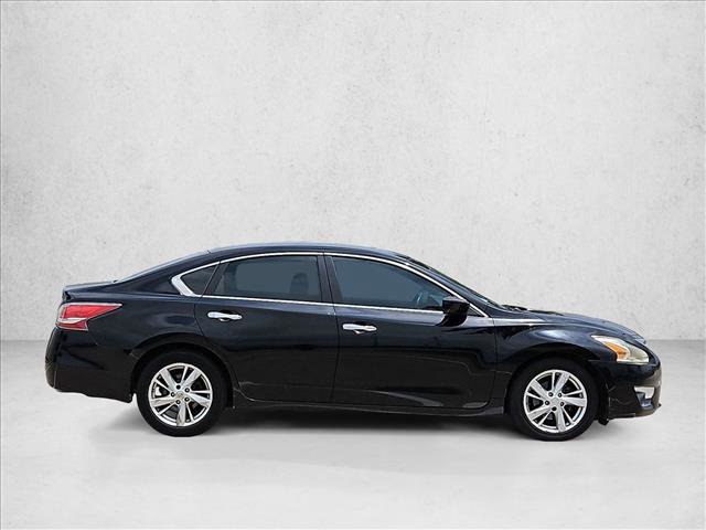 Used 2015 Nissan Altima 2.5 SV FWD video 4