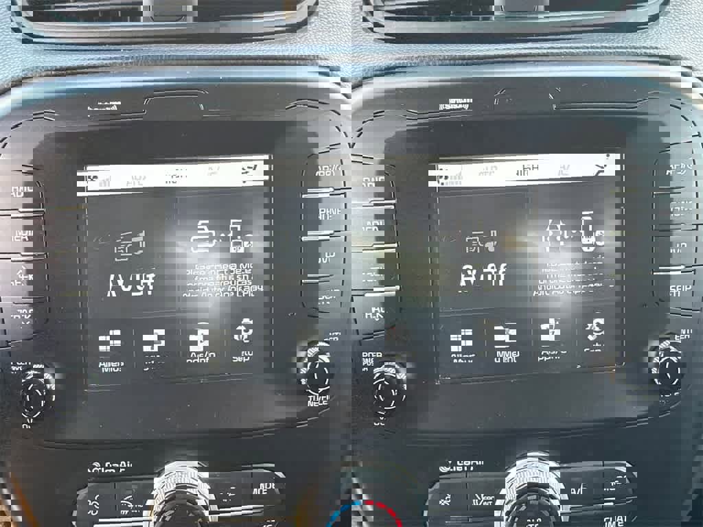 Used 2019 Kia Soul + image 26