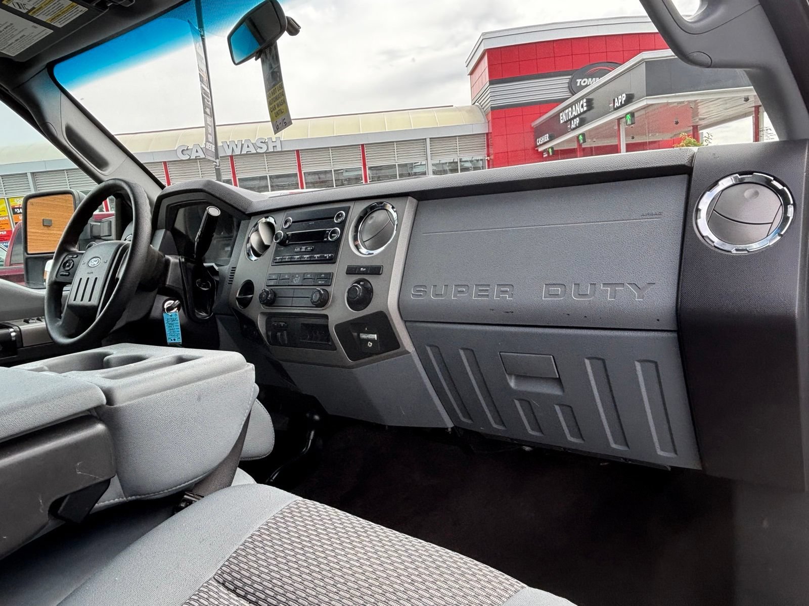 Used 2015 Ford F250 XLT AWD/4WD image 23