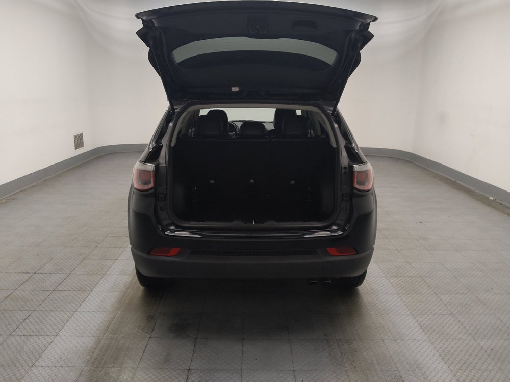 Used 2019 Jeep Compass Altitude image 29