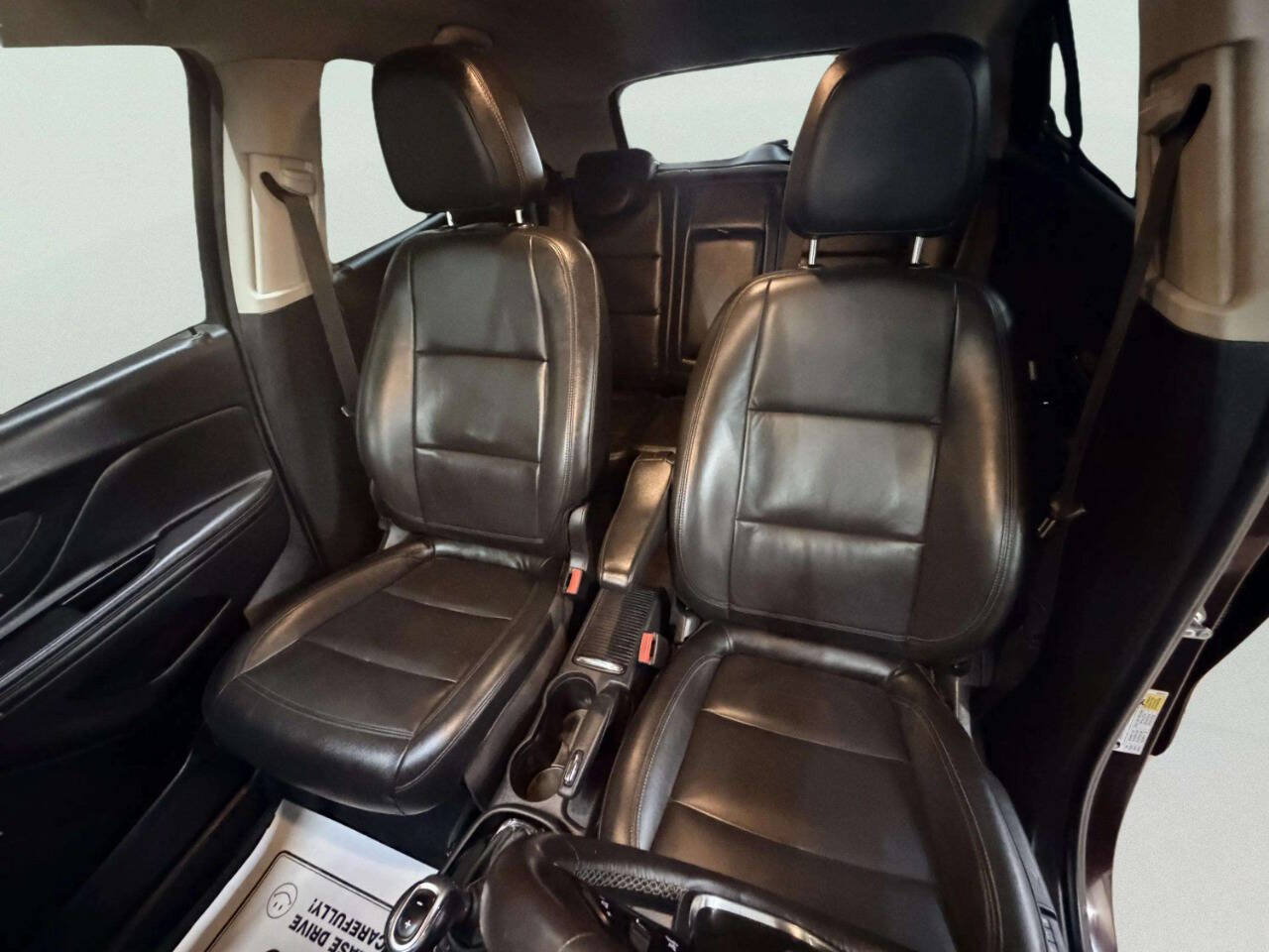 Used 2017 Buick Encore Essence FWD image 17