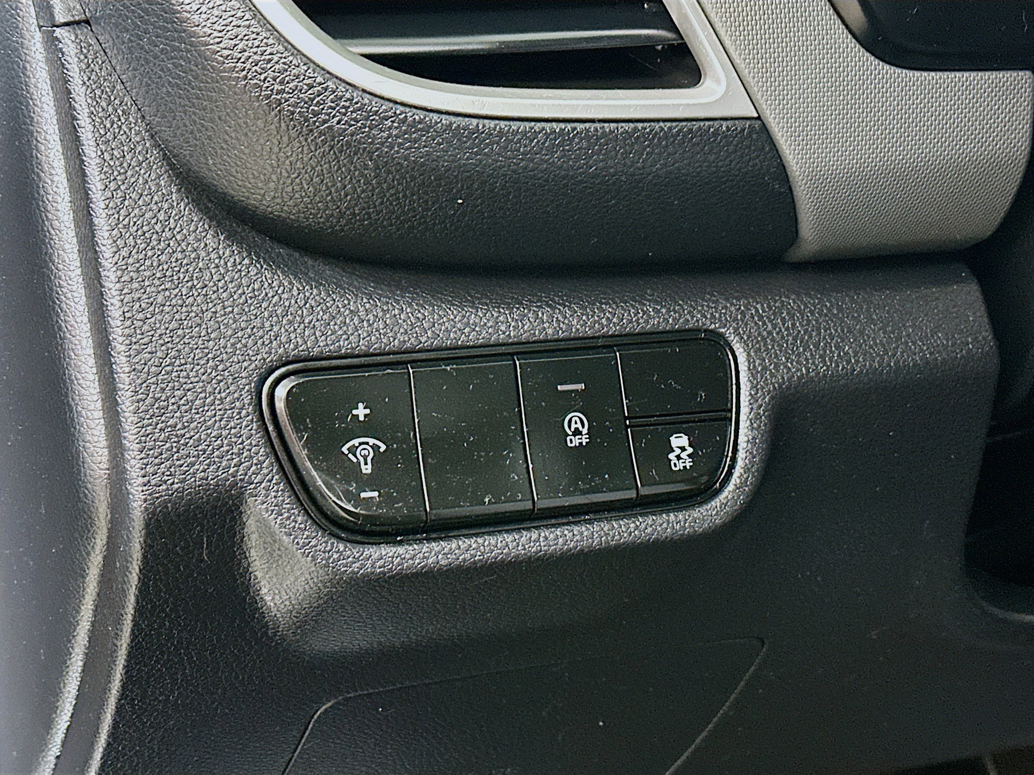 Used 2021 Kia Seltos LX image 10