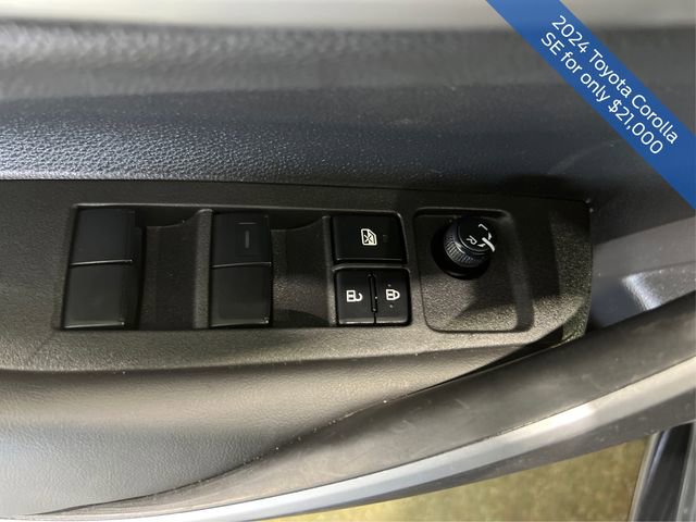 Used 2024 Toyota Corolla SE image 19