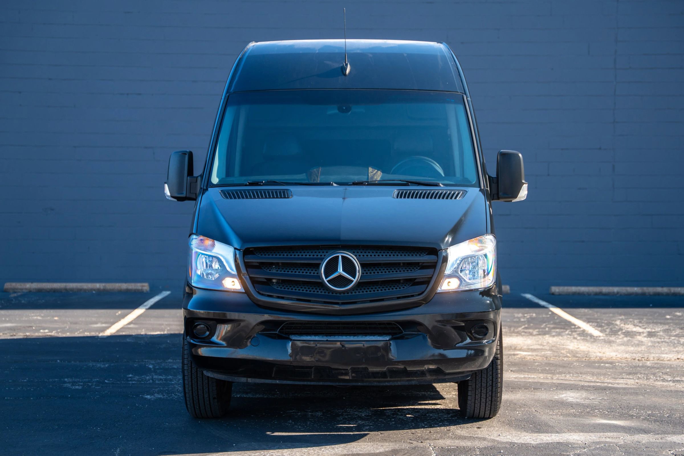 Used 2014 Mercedes-Benz Sprinter 2500 image 6