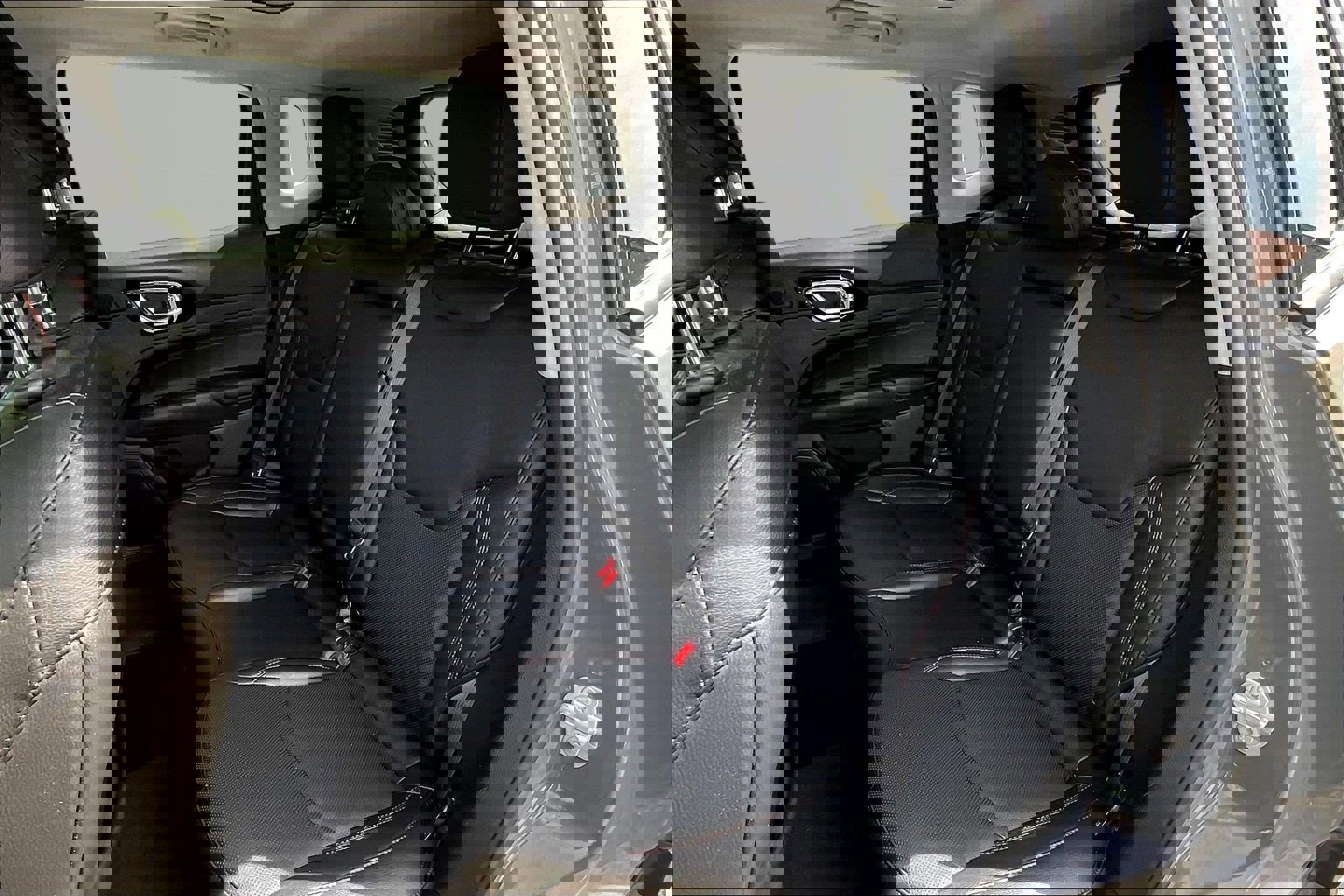 Used 2022 Jeep Compass Trailhawk w/ Trailhawk Elite Group AWD/4WD image 22