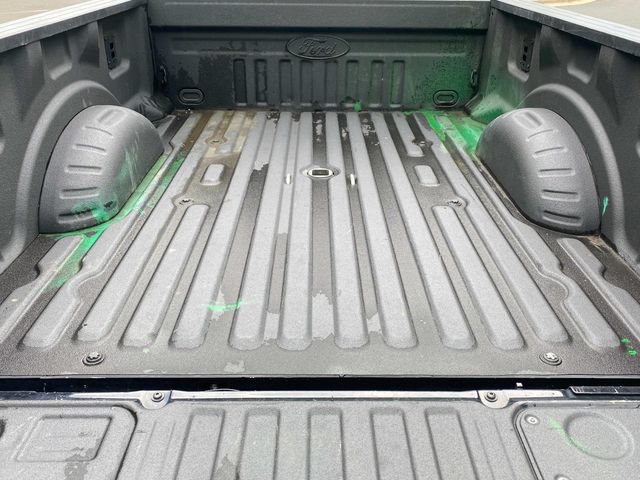 Used 2024 Ford F250 Platinum w/ FX4 Off-Road Package AWD/4WD image 31