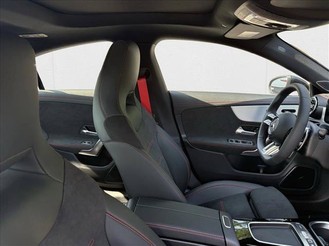 New 2025 Mercedes-Benz CLA 35 AMG 4MATIC image 27