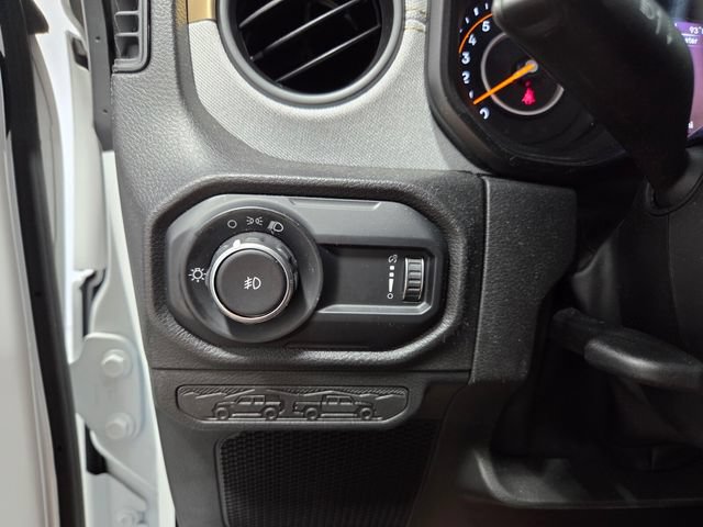 Used 2025 Jeep Wrangler Sport AWD/4WD image 29