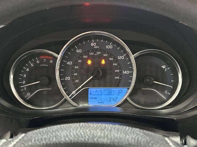 Used 2015 Toyota Corolla LE image 6