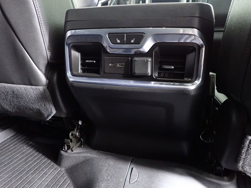 Used 2021 Chevrolet Silverado 3500 LTZ image 45