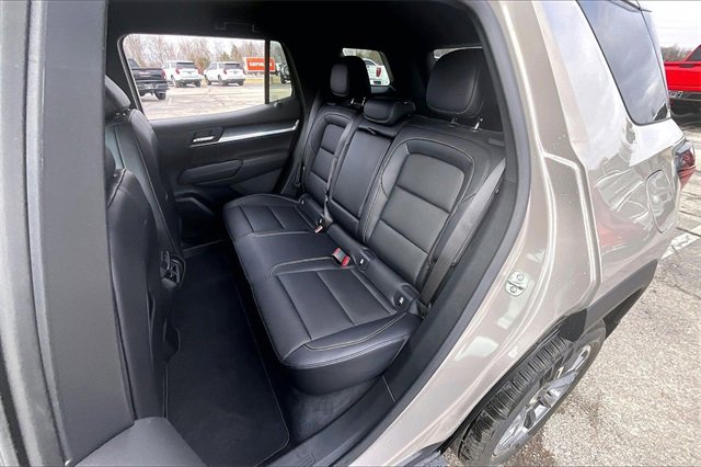 New 2026 GMC Terrain Elevation w/ Elevation Premium Package image 10