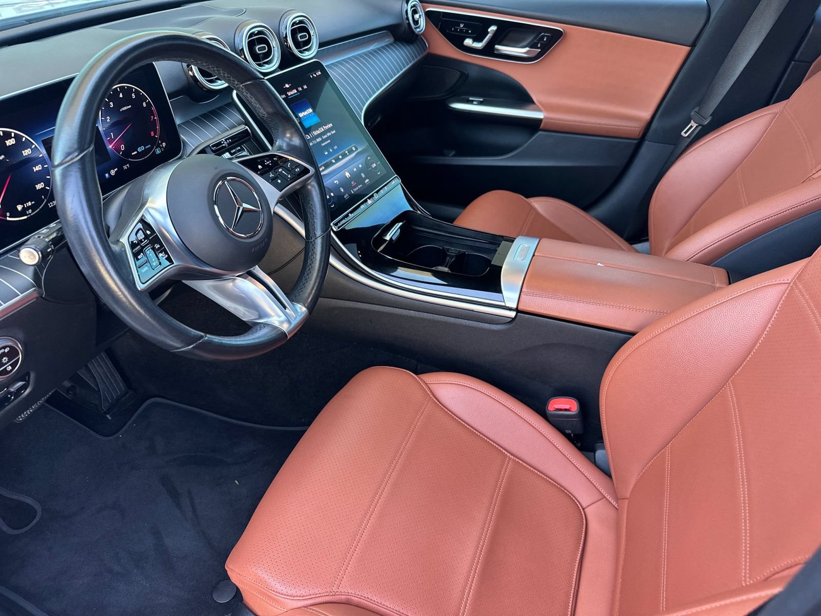 Used 2022 Mercedes-Benz C 300 Sedan image 10