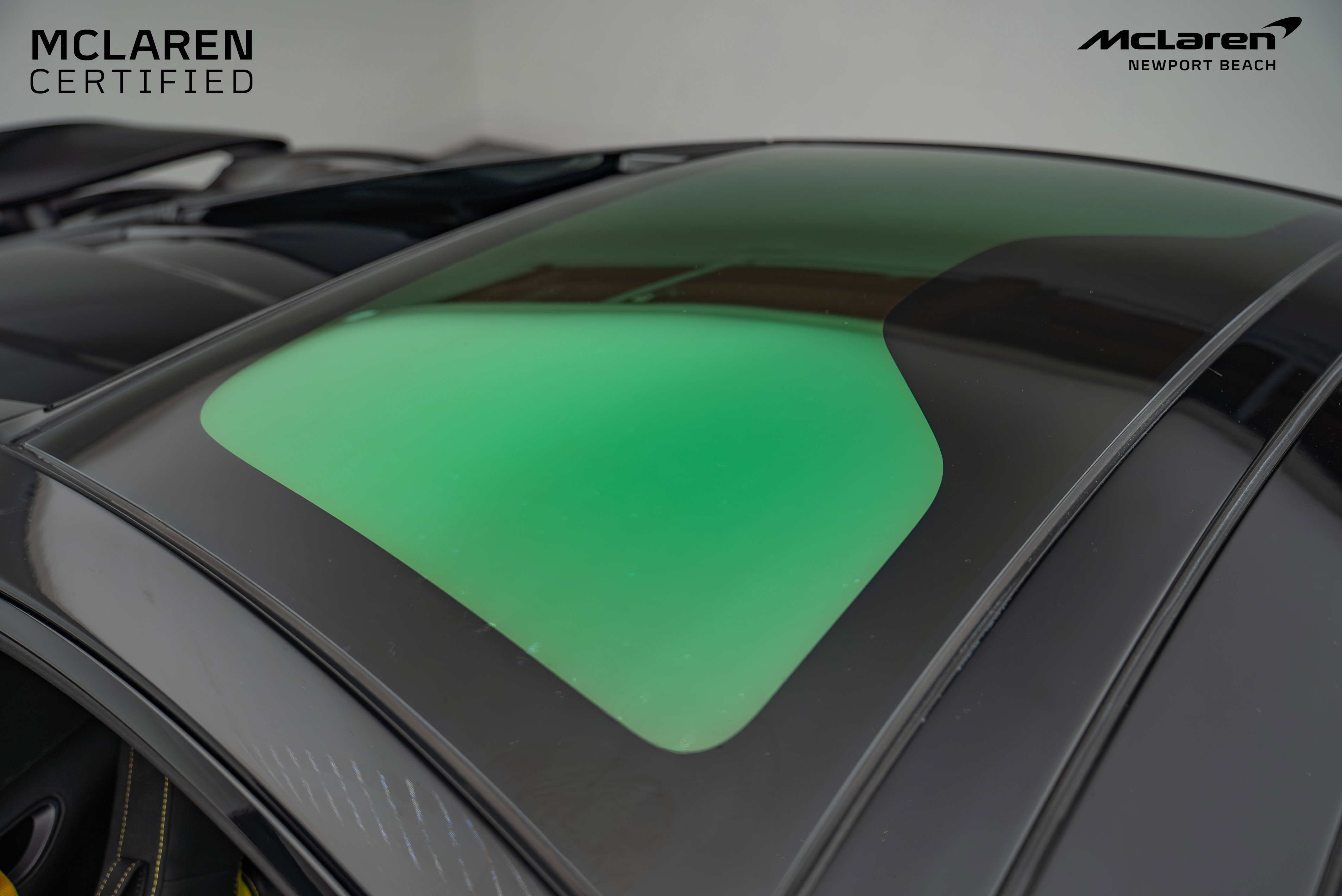 Used 2023 McLaren 720S Spider image 22