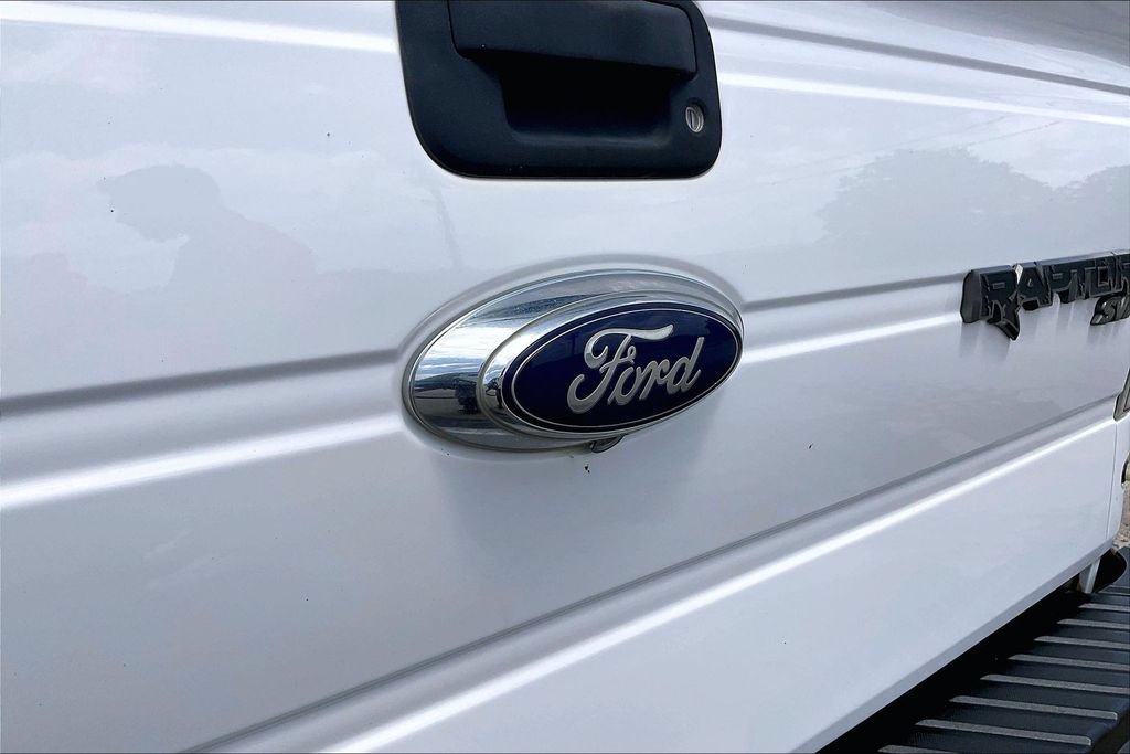 Used 2014 Ford F150 Raptor w/ Equipment Group 801A Luxury AWD/4WD image 27