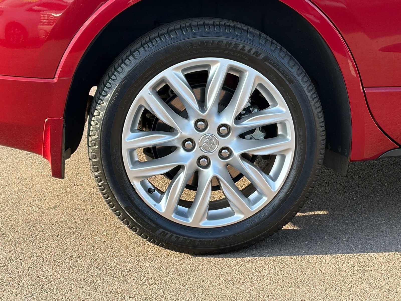 Used 2019 Buick Envision Premium AWD/4WD image 10