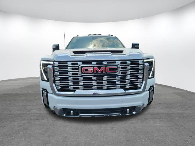 New 2026 GMC Sierra 2500 Denali w/ Denali Reserve Package AWD/4WD image 2