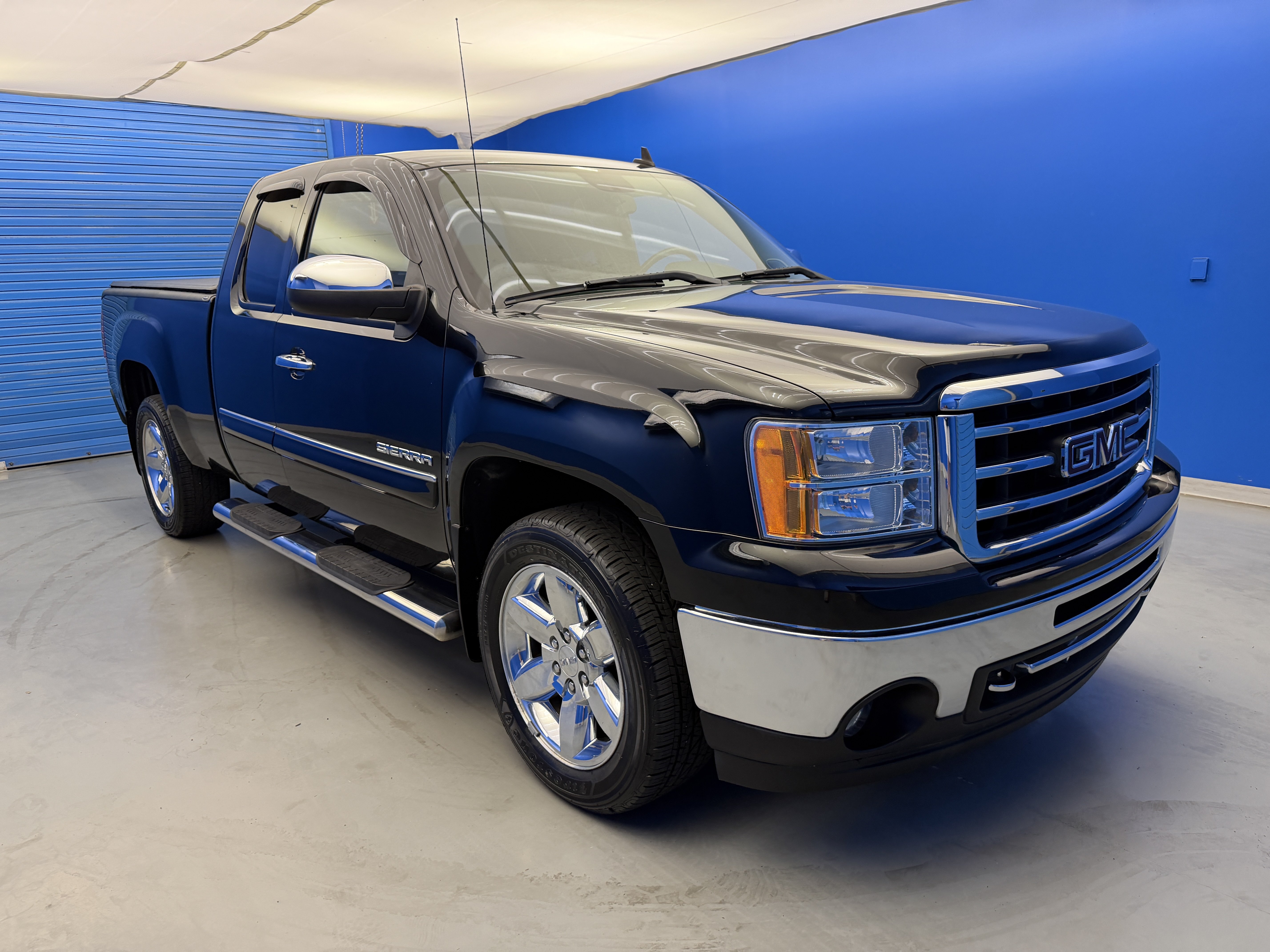 Used 2013 GMC Sierra 1500 SLE RWD image 2