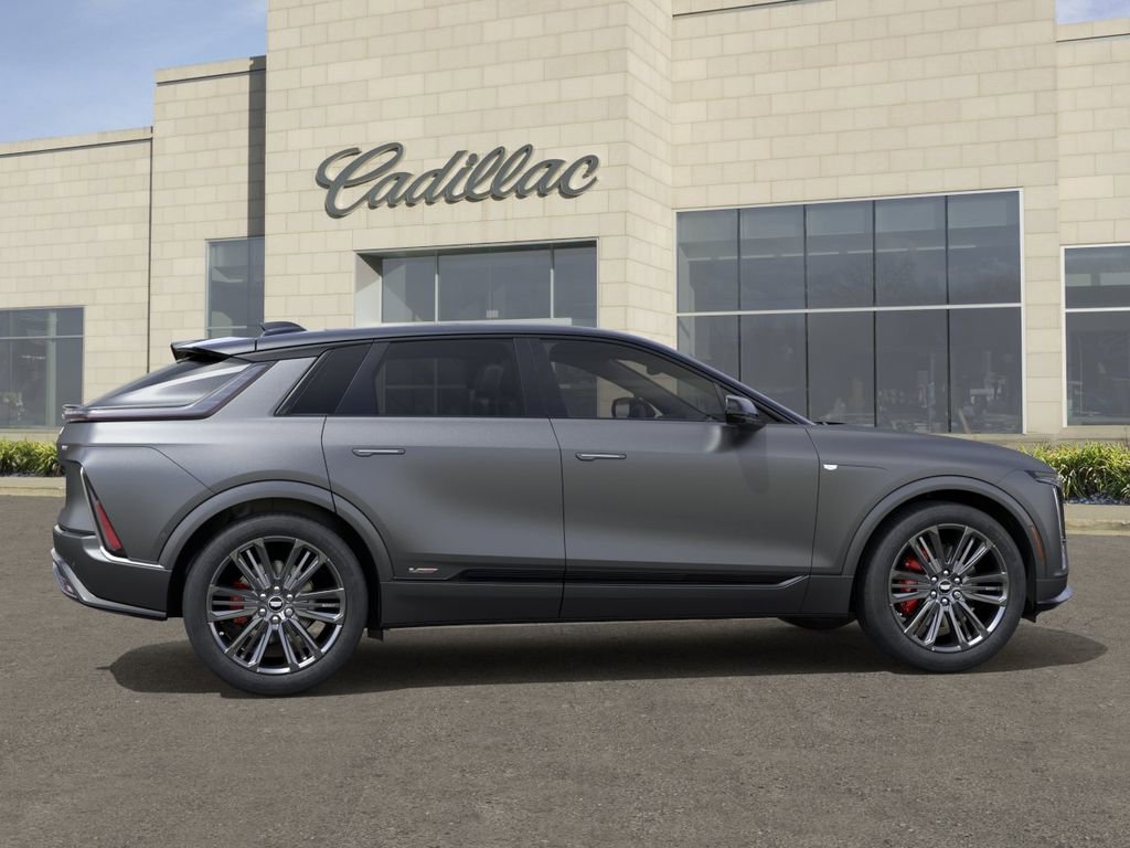 New 2026 Cadillac Lyriq V image 5